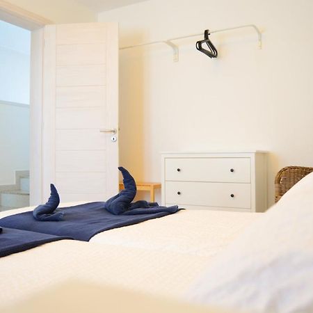 Apartamentos El Marinero - Avenida 塞博河畔卡莱塔 外观 照片