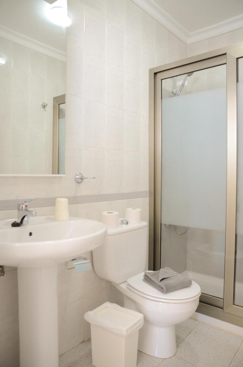 Apartamentos El Marinero - Avenida 塞博河畔卡莱塔 外观 照片